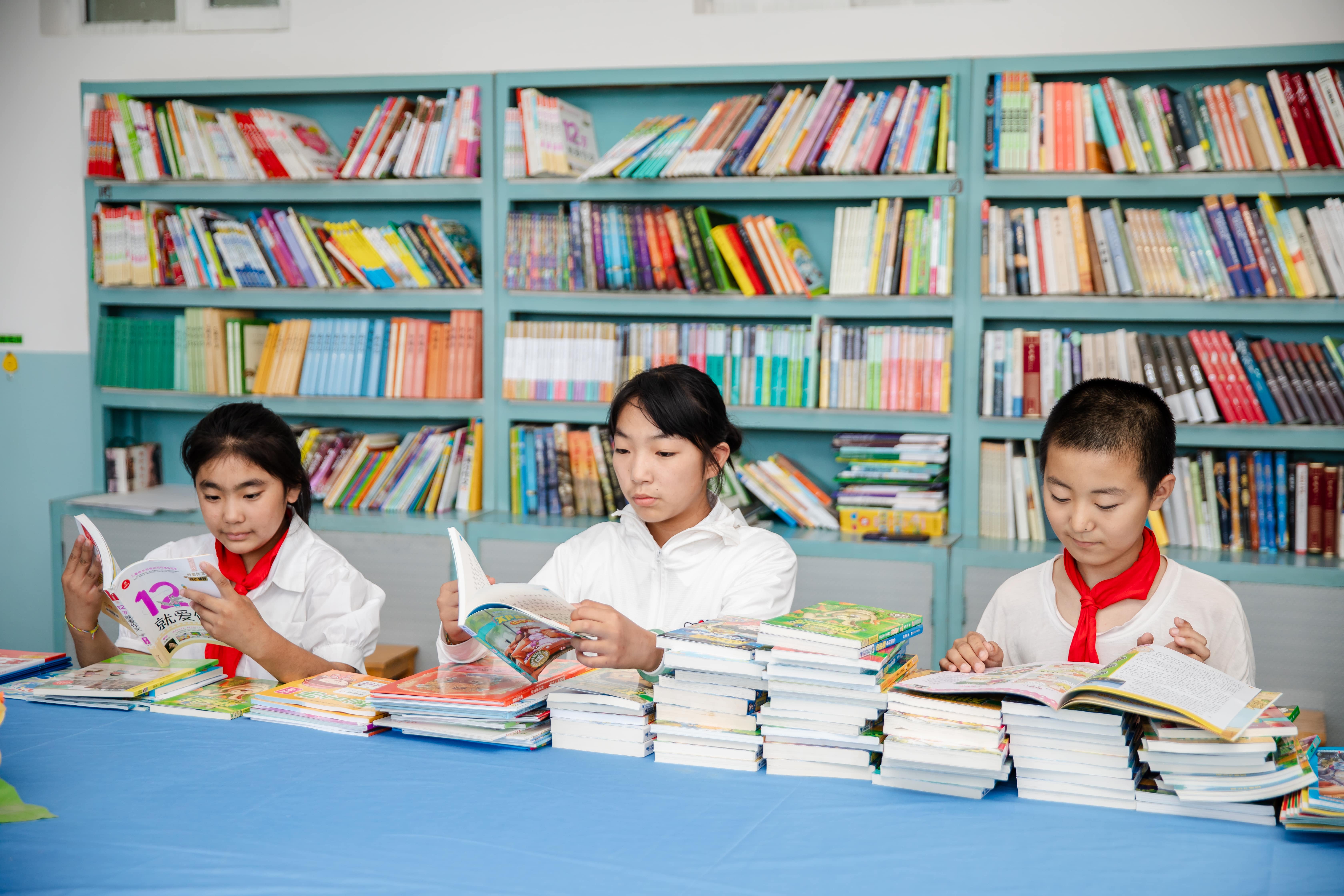 天津高校大学生记者走进大江平台-大江(中国)一站式服务平台
公益小学开展“书香悦读，筑梦成长”活动