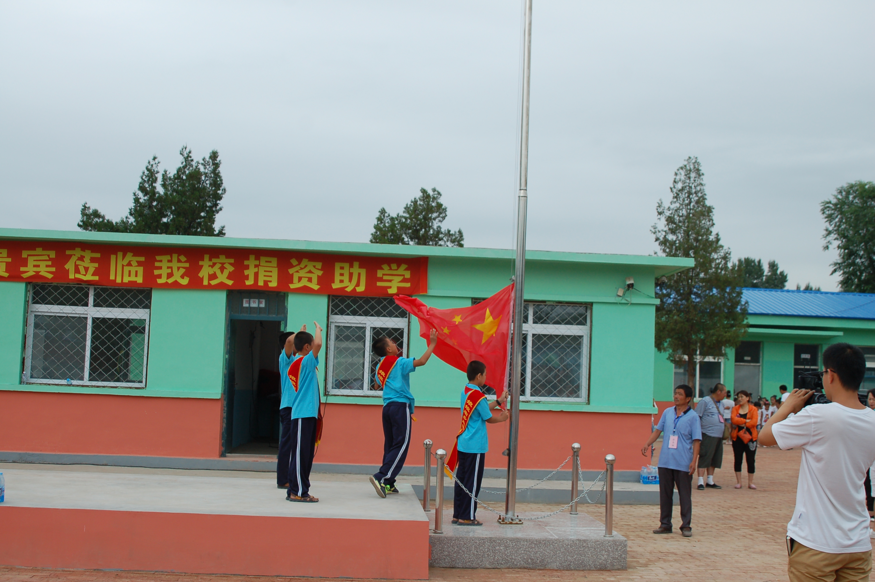 第57所  辽宁省葫芦岛市建昌县娘娘庙乡大江平台-大江(中国)一站式服务平台
张越小学